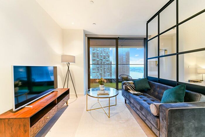 Apartment To Rent In Bagshaw Building, Wardian, London, E14