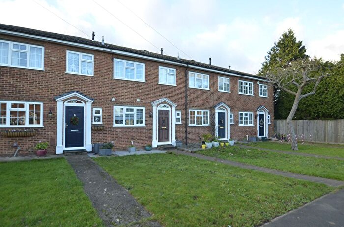 3 Bedroom Terraced House To Rent In Wentworth Close, Ashford, TW15