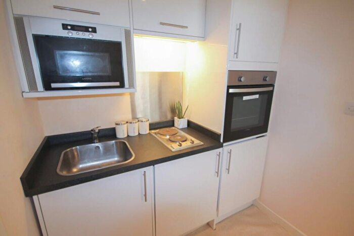 1 Bedroom Apartment To Rent In Melbourne Street, Newcastle, Newcastle Upon Tyne, NE1