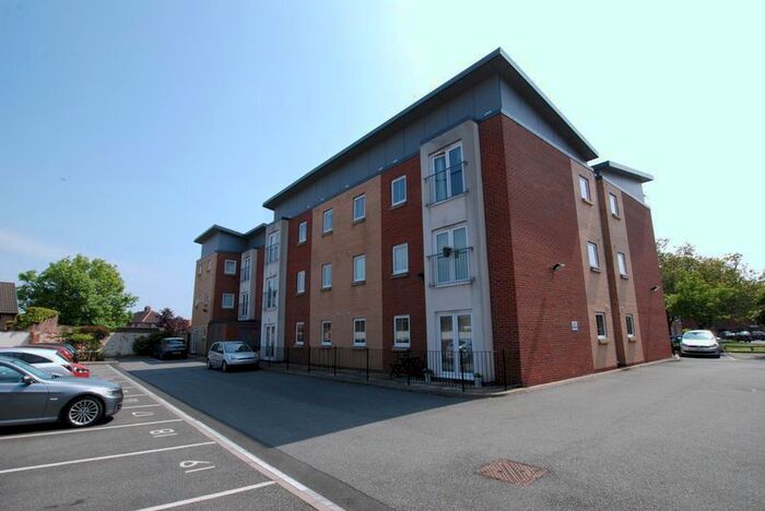 2 Bedroom Flat To Rent In Wrendale Court, Gosforth, Newcastle Upon Tyne NE3
