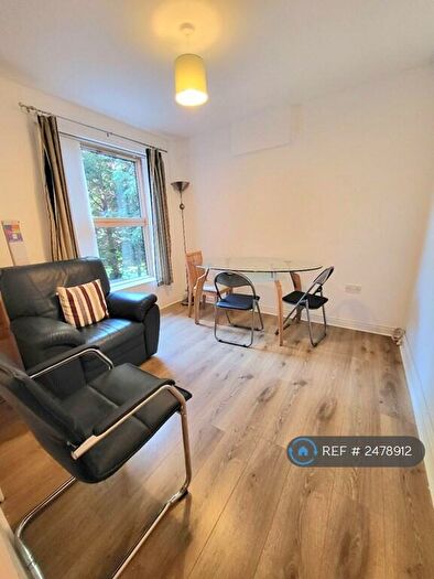 3 Bedroom Flat To Rent In Anson Road, Manchester, M14