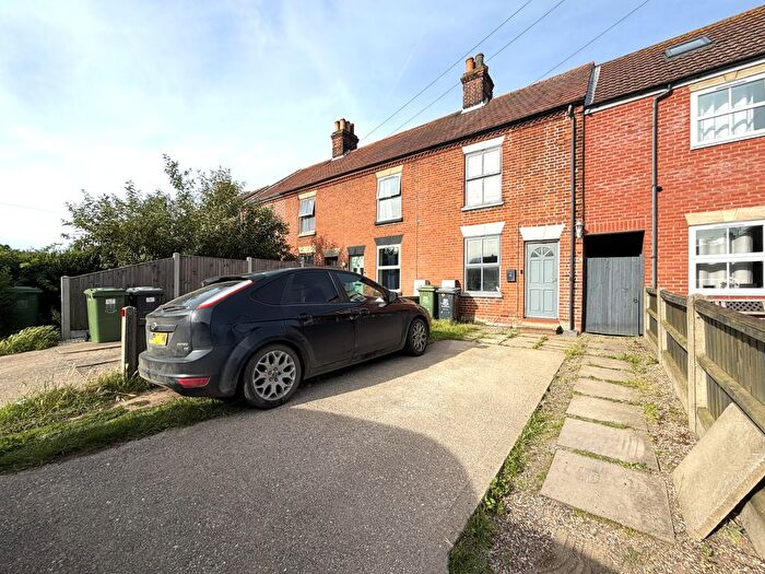 2 Bedroom Terraced House To Rent In Hall Road, Martham, NR29