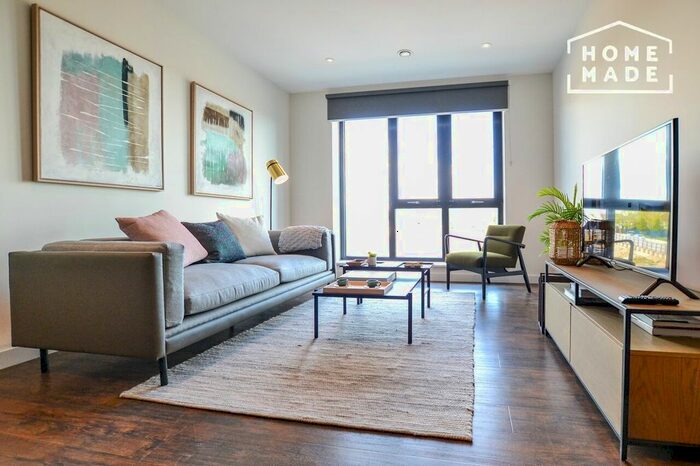1 Bedroom Flat To Rent In Greenford Quay, Greenford, UB6