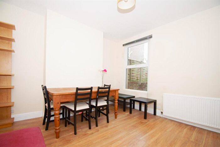 4 Bedroom Terraced House To Rent In Douglas Road, Horfield, Bristol, BS7