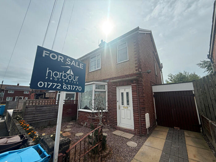 2 Bedroom Semi-Detached House For Sale In Harbour Avenue, Warton, PR4