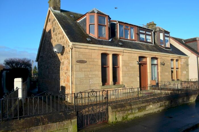 3 Bedroom Semi-Detached House To Rent In Burnhead Road, Larbert, FK5