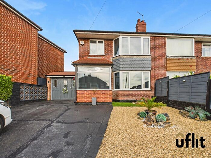 3 Bedroom Semi-Detached House For Sale In Pringle Road, Brinsworth, Rotherham, S60