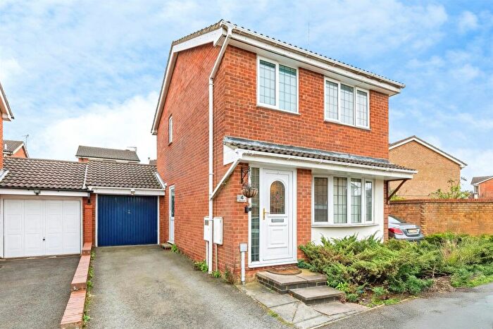 3 Bedroom Detached House For Sale In Tyne Close, Wellingborough, NN8