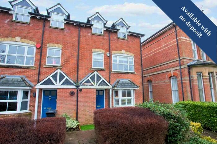 5 Bedroom Terraced House To Rent In Tower View, Chartham, CT4