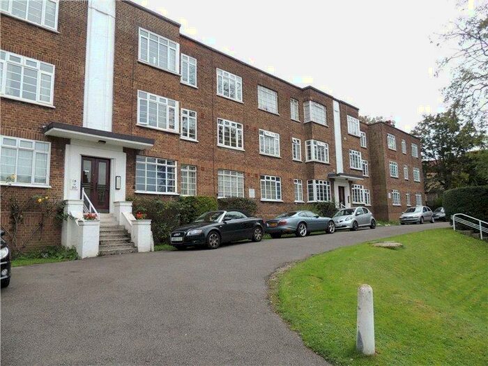 3 Bedroom Apartment To Rent In St. Peters Road, Croydon, CR0