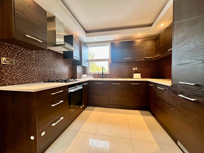 2 Bedroom Flat To Rent In St. Kildas Road, Harrow, HA1