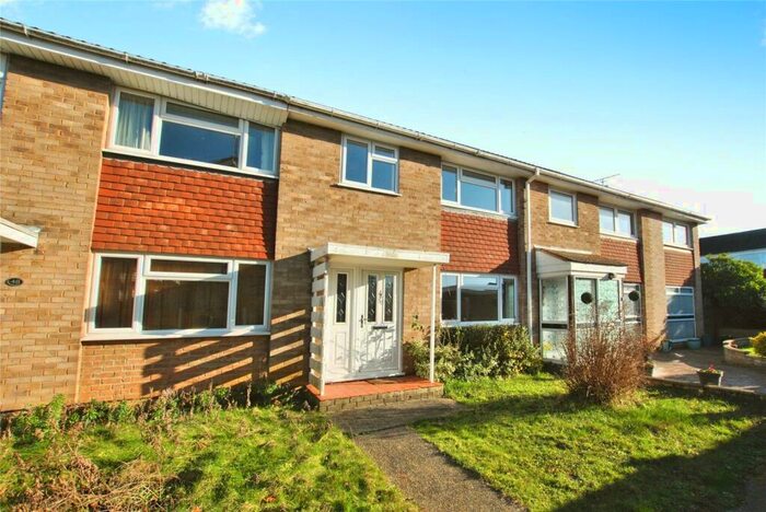 3 Bedroom Terraced House To Rent In Downsway, Chelmsford, Essex, CM1