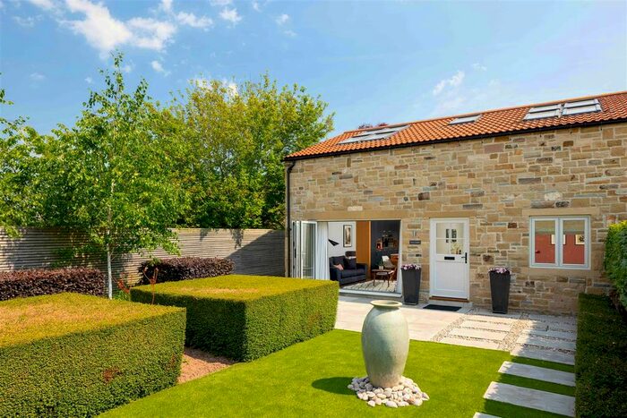 2 Bedroom Cottage For Sale In Stone Cottage, Ingmanthorpe Fold, Wetherby, LS22