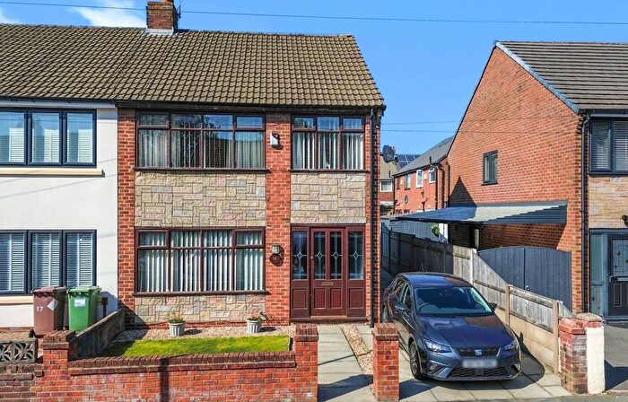 3 Bedroom Semi-Detached House For Sale In Parkside Avenue, Sutton Manor, WA9