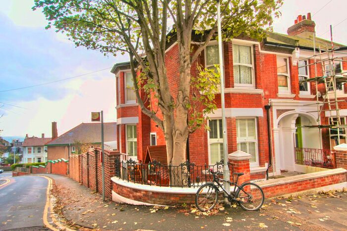 1 Bedroom Flat To Rent In Belle Vue Gardens, Brighton, BN2