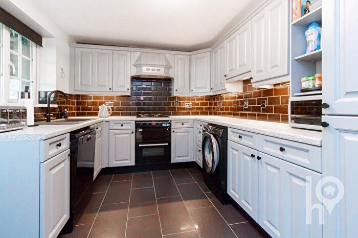 4 Bedroom Detached House For Sale In Buckthorne Road, Minster On Sea, ME12