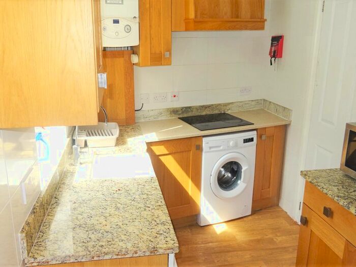 1 Bedroom Studio To Rent In Marlborough Road, Roath, Cardiff, CF23