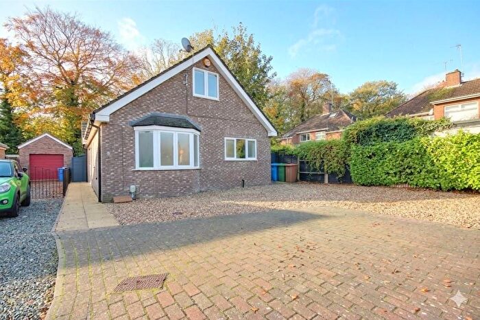 4 Bedroom Detached House For Sale In Barker Close, Cottingham, HU16