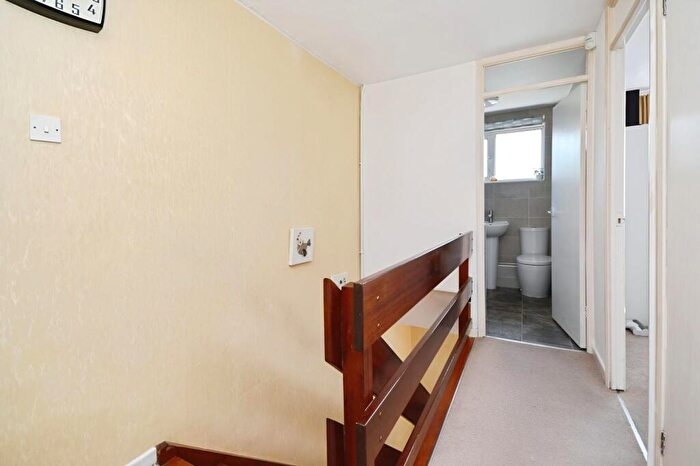 3 Bedroom Terraced House For Sale In Whitchurch Lane, Whitchurch, Bristol, BS14