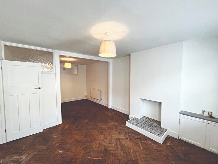 2 Bedroom House To Rent In Brunswick Street West, Hove, East Sussex, BN3