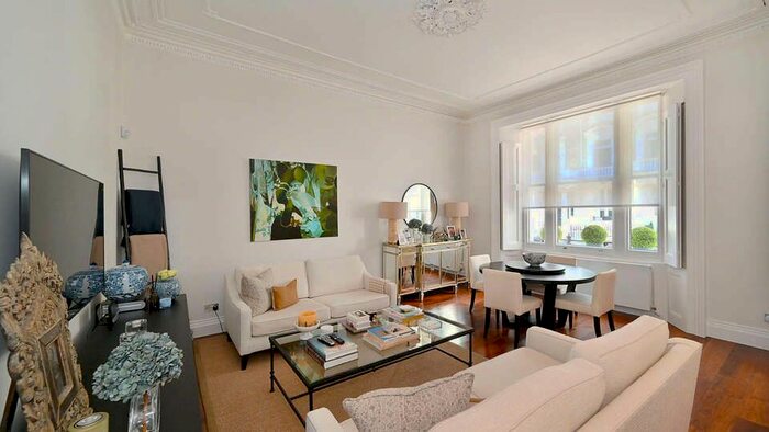 2 Bedroom Flat To Rent In Harcourt Terrace, London, SW10