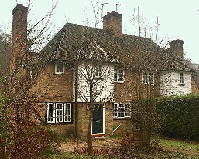 3 Bedroom Semi Detached House To Rent In Woodend Cottages, Windsor Road, Winkfield, Windsor, Bracknell Forest, SL4