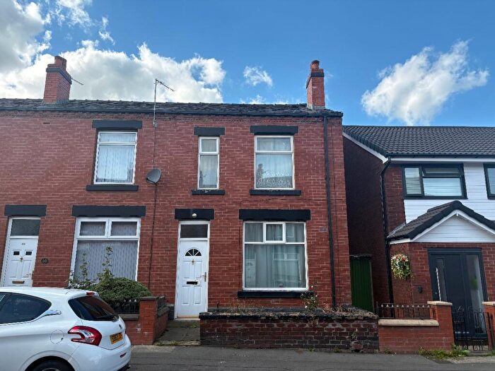 3 Bedroom Terraced House For Sale In Edward Street, Bolton, BL4