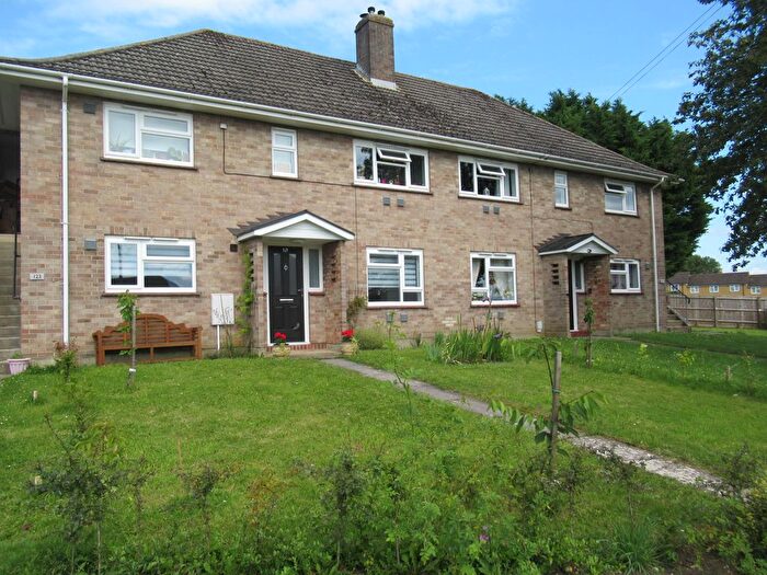 2 Bedroom Flat To Rent In Taranto Hill, Ilchester, BA22