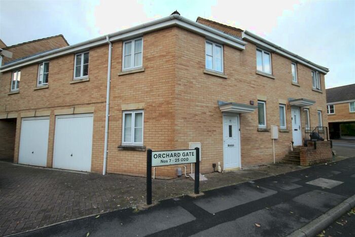3 Bedroom Maisonette To Rent In Orchard Gate Bradley Stoke Bristol, BS32