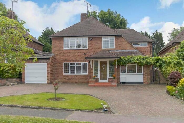 4 Bedroom Detached House To Rent In Bishops Avenue, Northwood, HA6