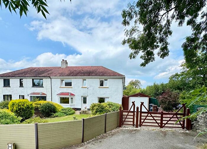 4 Bedroom House For Sale In Poplar Grove, Llanrwst, LL26