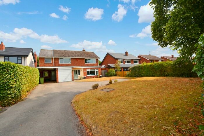 4 Bedroom Detached House For Sale In Gravelly Lane, Fiskerton, NG25
