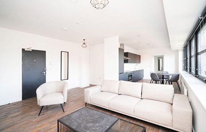 2 Bedroom Property To Rent In Young Street, Sheffield, S1