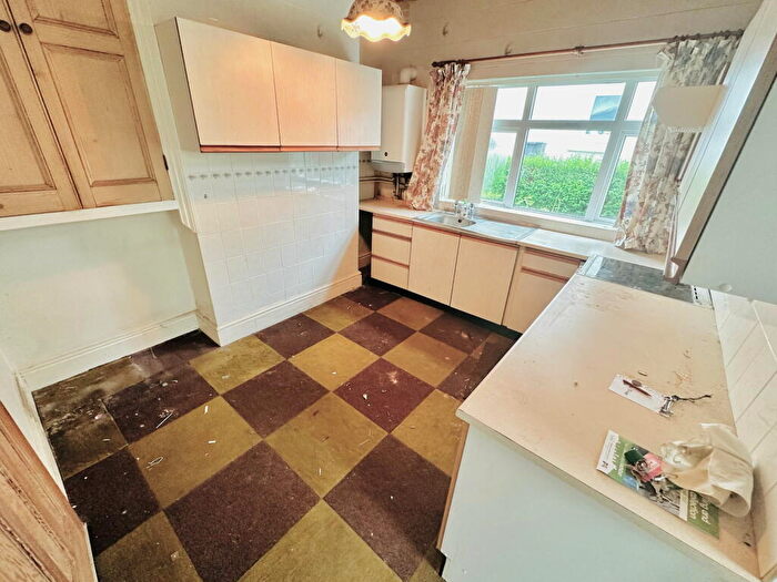 3 Bedroom Detached Bungalow For Sale In Wolverhampton Road, Sedgley, DY3