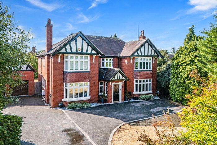 5 Bedroom Detached House For Sale In Crewe Road, Willaston, CW5