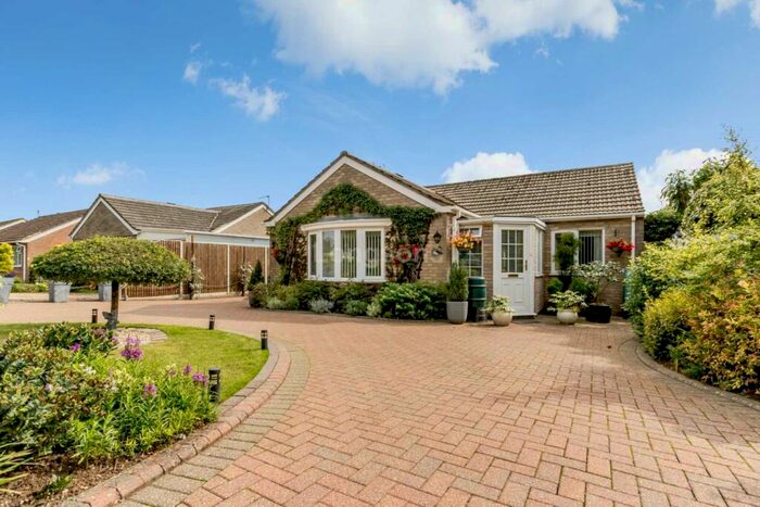 3 Bedroom Detached Bungalow For Sale In The Limes, Ashill, IP25