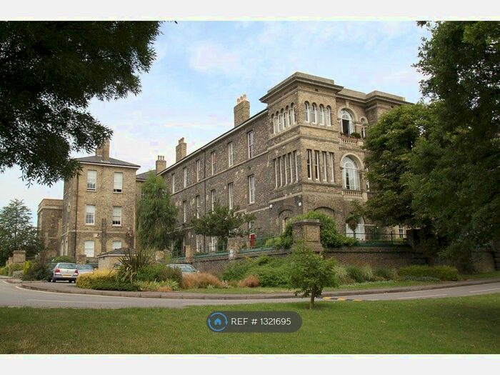 2 Bedroom Flat To Rent In Royal Herbert Pavilions, London SE18