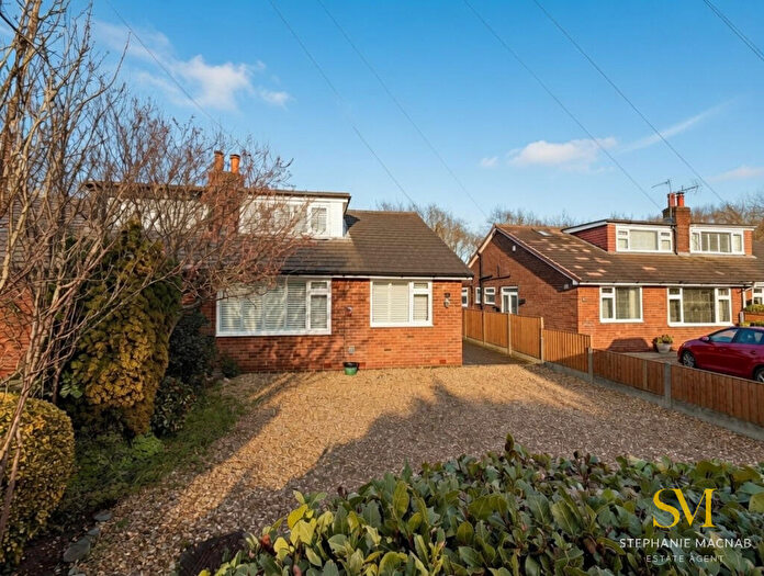 3 Bedroom Semi-Detached Bungalow For Sale In Argarmeols Road, Formby, Liverpool, L37