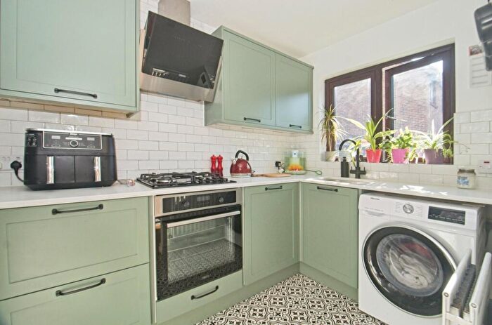 3 Bedroom Terraced House For Sale In Thornaby Court, Craiglee Drive, Cardiff, CF10