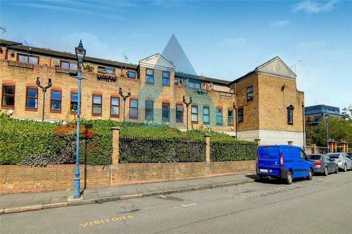 2 Bedroom Terraced House To Rent In Malmesbury Road, London, E3