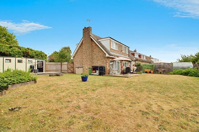 3 Bedroom Detached House For Sale In Lees Lane, St. Neots, PE19