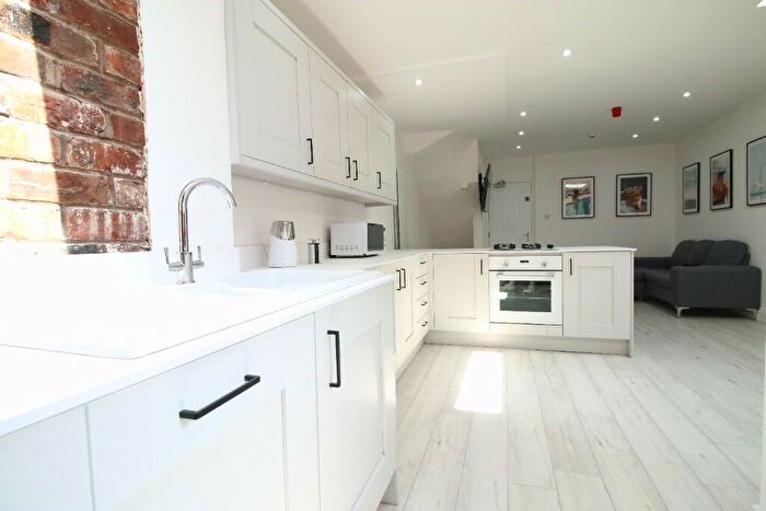 5 Bedroom Terraced House To Rent In Fingland Road, Liverpool, Merseyside, L15