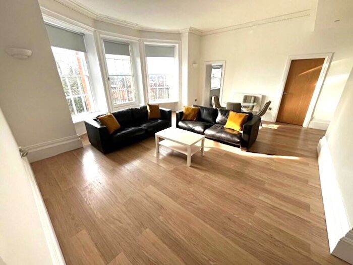 2 Bedroom Apartment To Rent In West Cliff, Preston, PR1