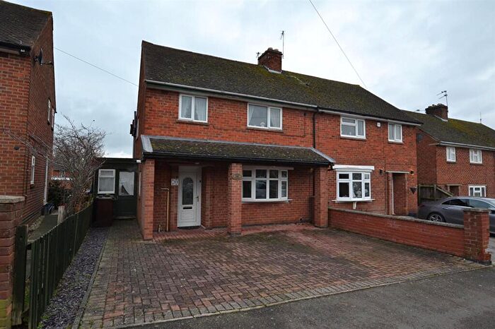 5 Bedroom Semi-Detached House For Sale In Babington Road, Barrow Upon Soar, LE12