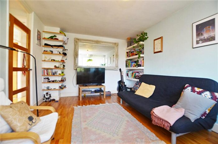 2 Bedroom Maisonette To Rent In Manor Mount Forest Hill, SE23