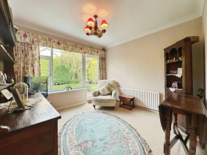 4 Bedroom Detached House For Sale In Canford Crescent, Codsall, Codsall, Wolverhampton, WV8