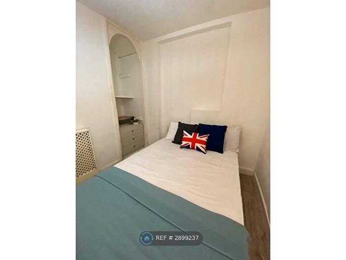 Studio To Rent In Queensbury Road, Wembley, HA0
