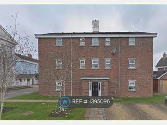 2 Bedroom Flat To Rent In Lancaster Way, London, KT4