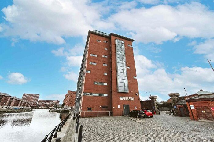 2 Bedroom Apartment For Sale In William Jessop Way, Liverpool, Merseyside, L3