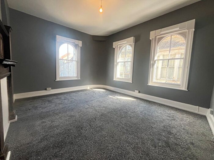 3 Bedroom Flat To Rent In George Street, Great Yarmouth, NR30